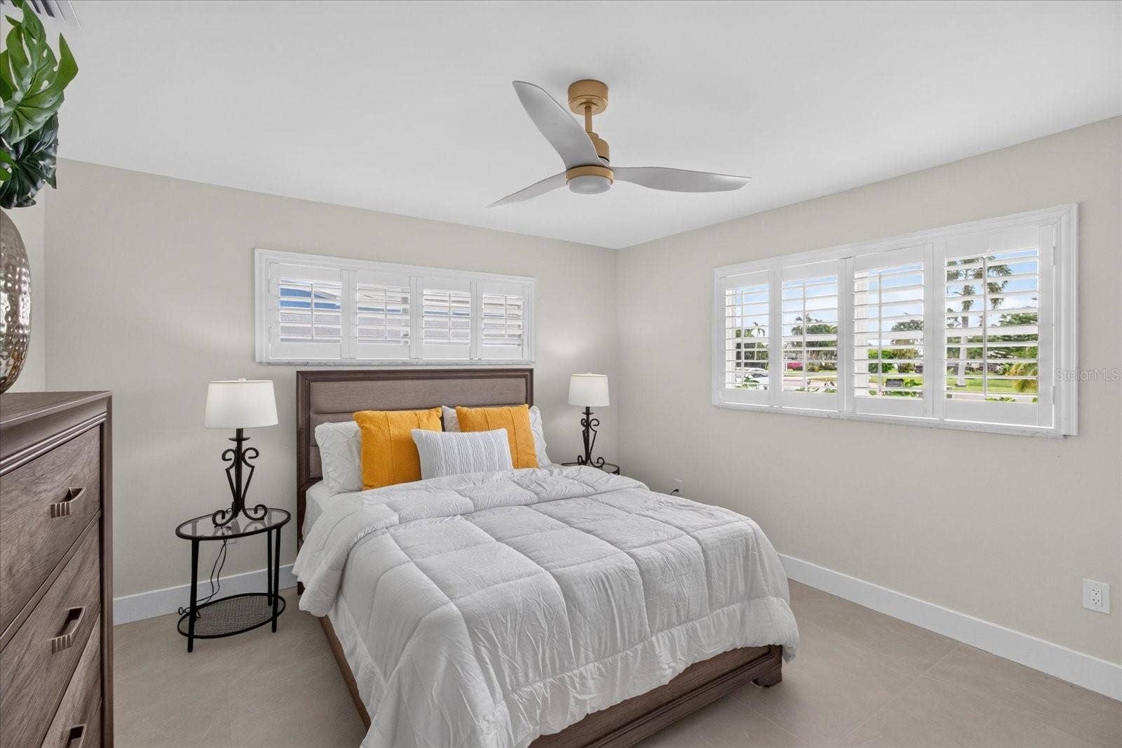 10100 PARADISE BOULEVARD, Treasure Island, FL 33706 10100 PARADISE BOULEVARD, Treasure Island, FL 33706
