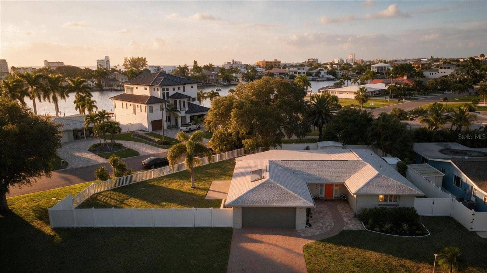 10100 PARADISE BOULEVARD, Treasure Island, FL 33706 10100 PARADISE BOULEVARD, Treasure Island, FL 33706