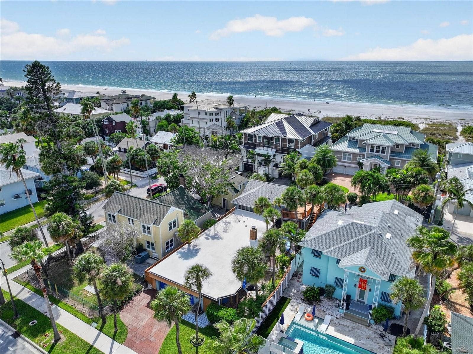 2802 PASS A GRILLE WAY, #2, St Petersburg, FL 33706 2802 PASS A GRILLE WAY, #2, St Petersburg, FL 33706