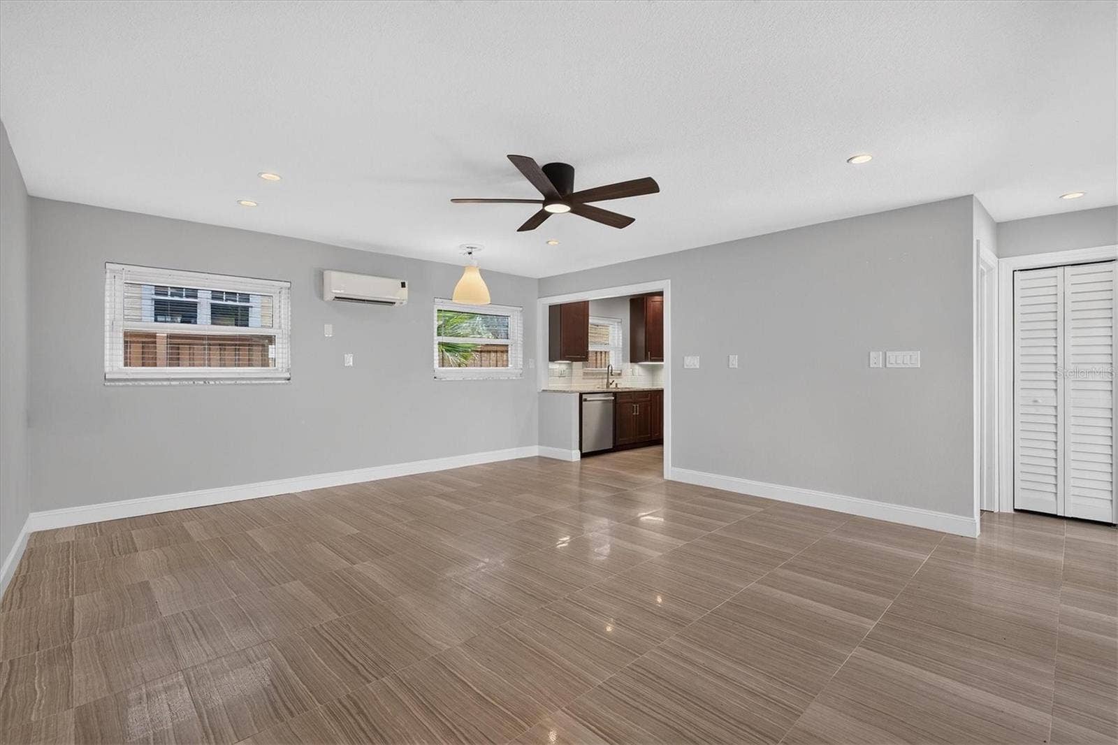 2802 PASS A GRILLE WAY, #2, St Petersburg, FL 33706 2802 PASS A GRILLE WAY, #2, St Petersburg, FL 33706