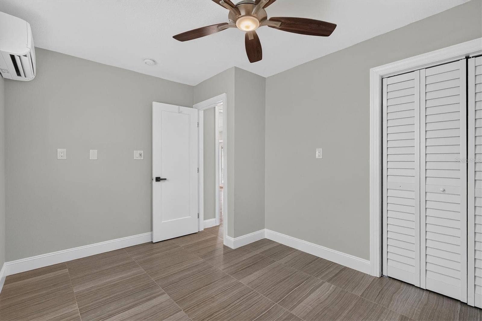 2802 PASS A GRILLE WAY, #2, St Petersburg, FL 33706 2802 PASS A GRILLE WAY, #2, St Petersburg, FL 33706