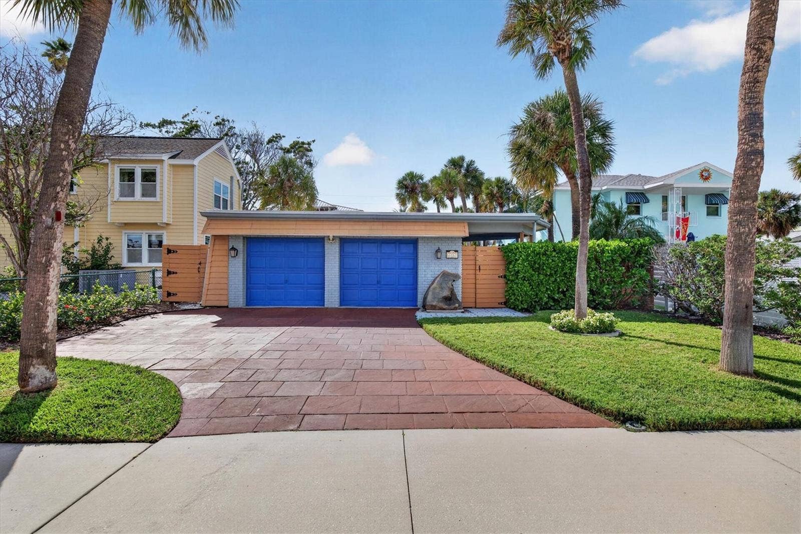 2802 PASS A GRILLE WAY, #2, St Petersburg, FL 33706 2802 PASS A GRILLE WAY, #2, St Petersburg, FL 33706