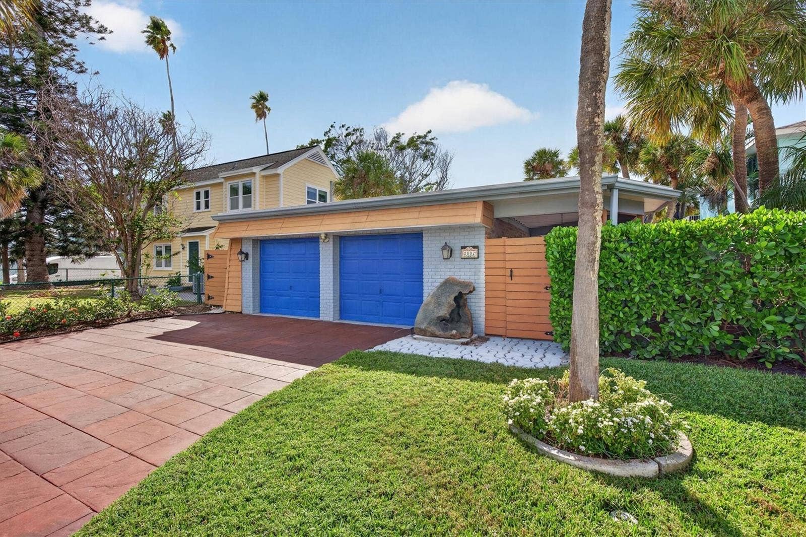 2802 PASS A GRILLE WAY, #2, St Petersburg, FL 33706 2802 PASS A GRILLE WAY, #2, St Petersburg, FL 33706