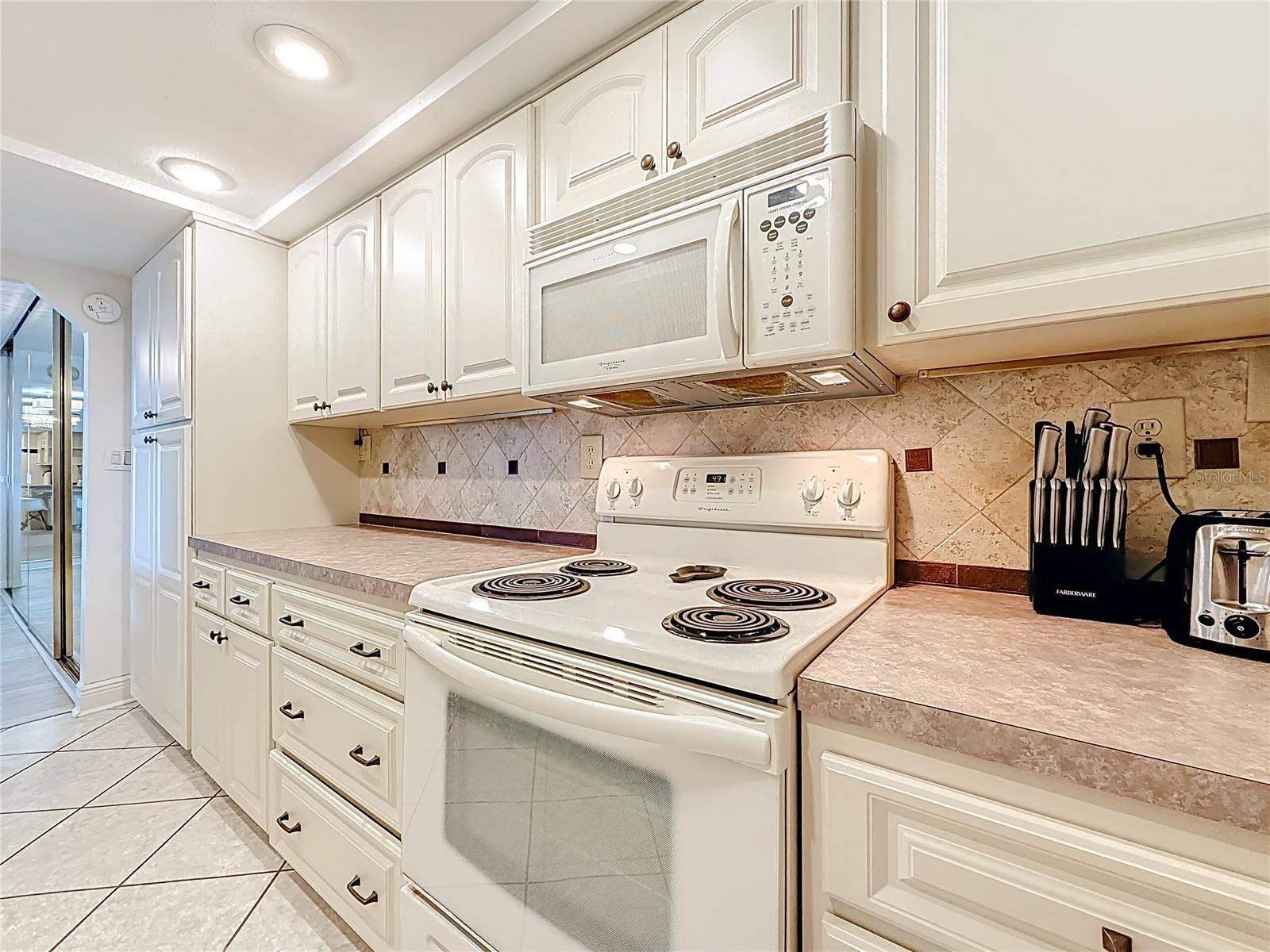 400 64TH AVENUE, #1204, St Pete Beach, FL 33706 400 64TH AVENUE, #1204, St Pete Beach, FL 33706