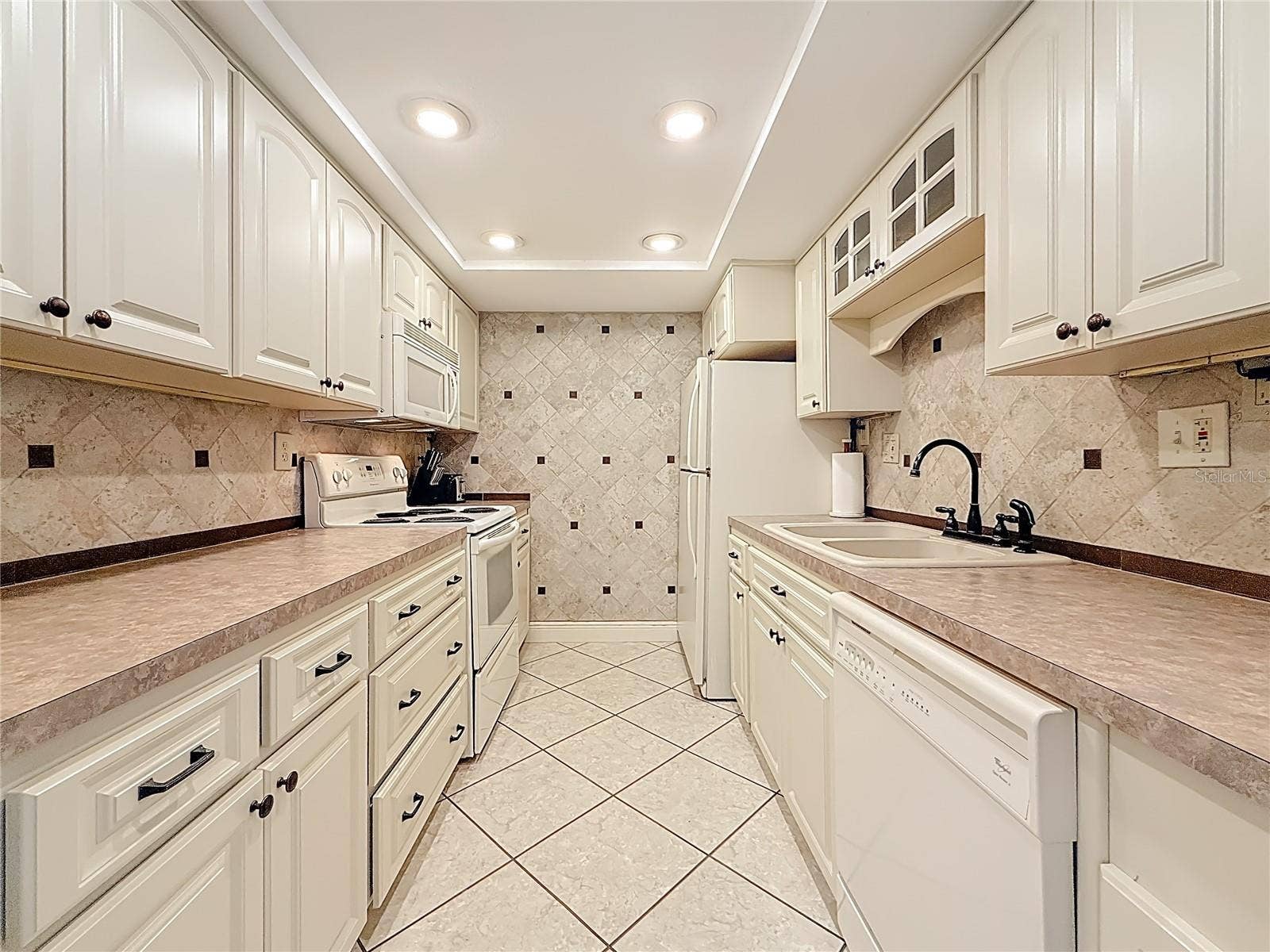 400 64TH AVENUE, #1204, St Pete Beach, FL 33706 400 64TH AVENUE, #1204, St Pete Beach, FL 33706