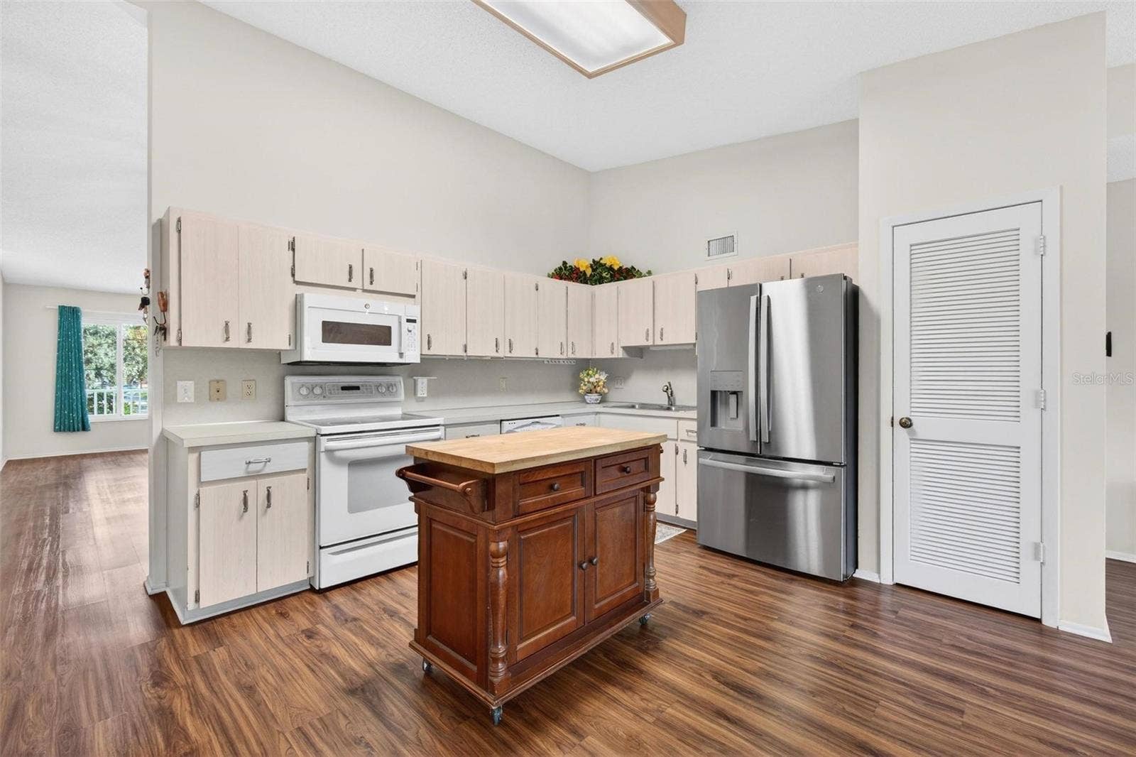 2220 SWEDISH DRIVE, #56, Clearwater, FL 33763 2220 SWEDISH DRIVE, #56, Clearwater, FL 33763