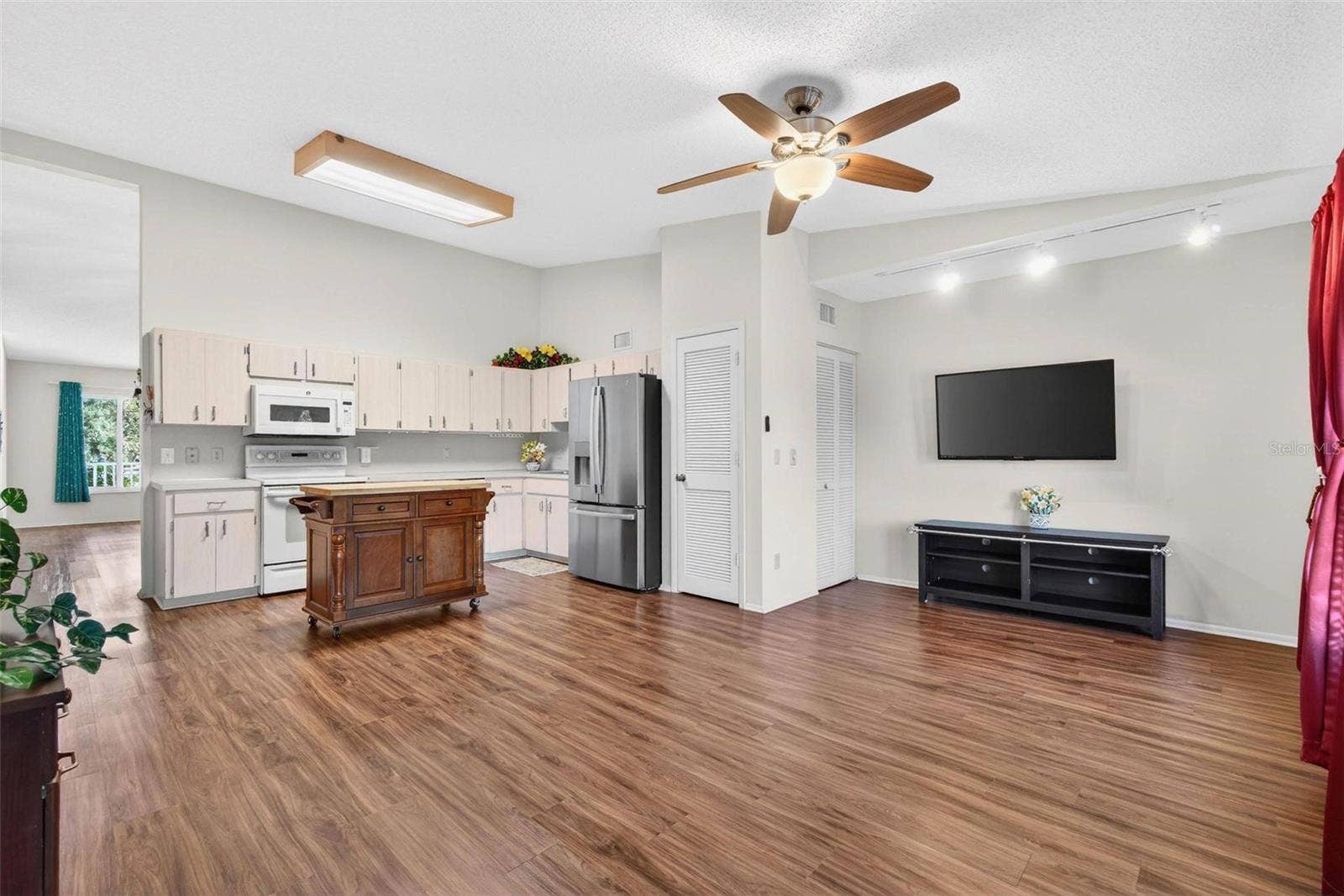 2220 SWEDISH DRIVE, #56, Clearwater, FL 33763 2220 SWEDISH DRIVE, #56, Clearwater, FL 33763