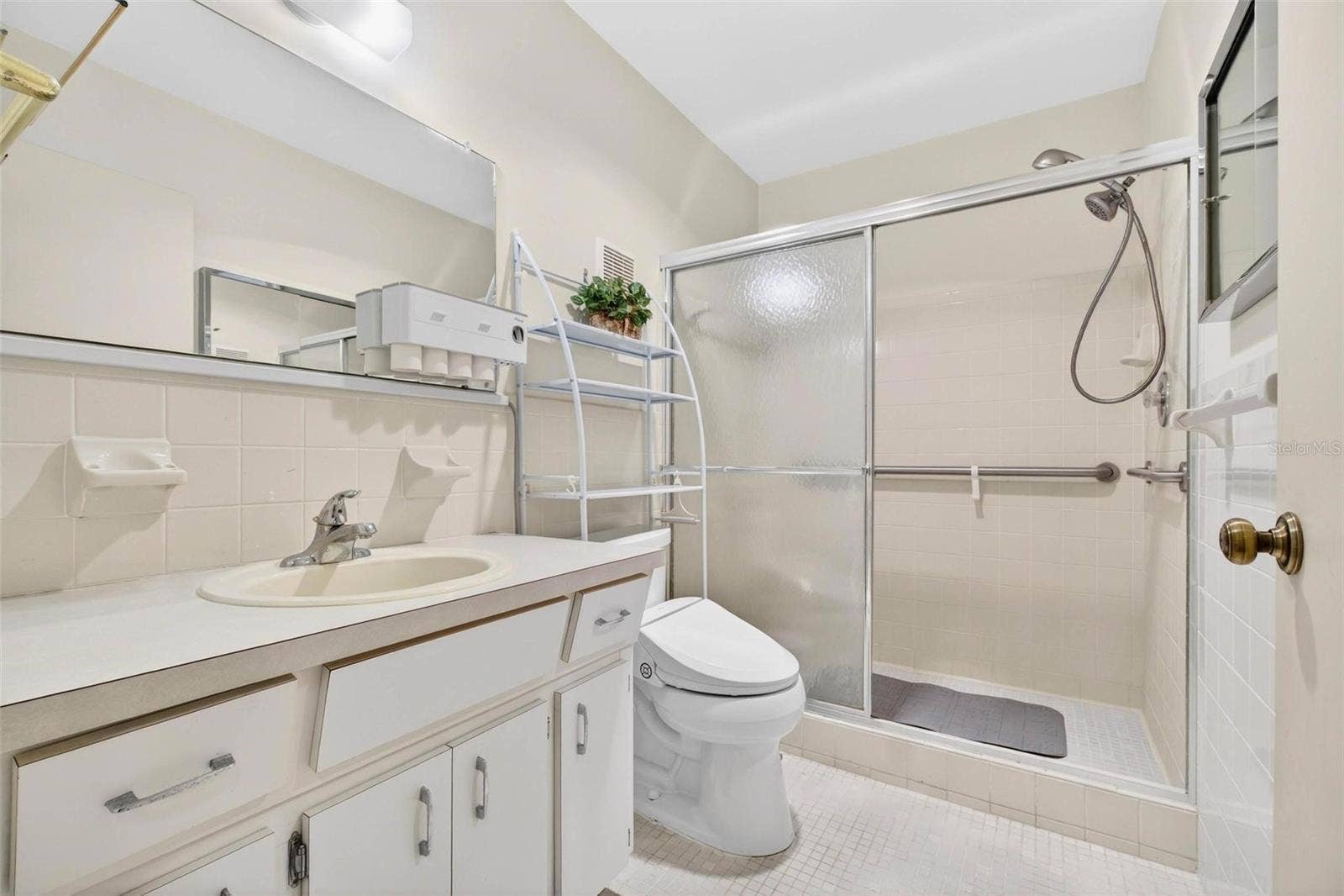 2220 SWEDISH DRIVE, #56, Clearwater, FL 33763 2220 SWEDISH DRIVE, #56, Clearwater, FL 33763