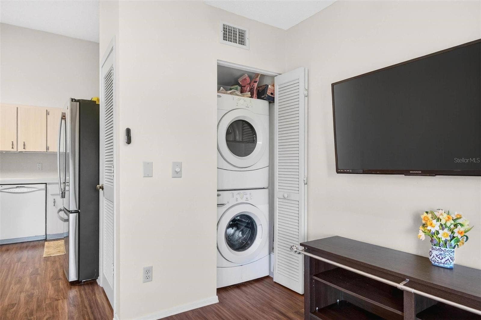 2220 SWEDISH DRIVE, #56, Clearwater, FL 33763 2220 SWEDISH DRIVE, #56, Clearwater, FL 33763