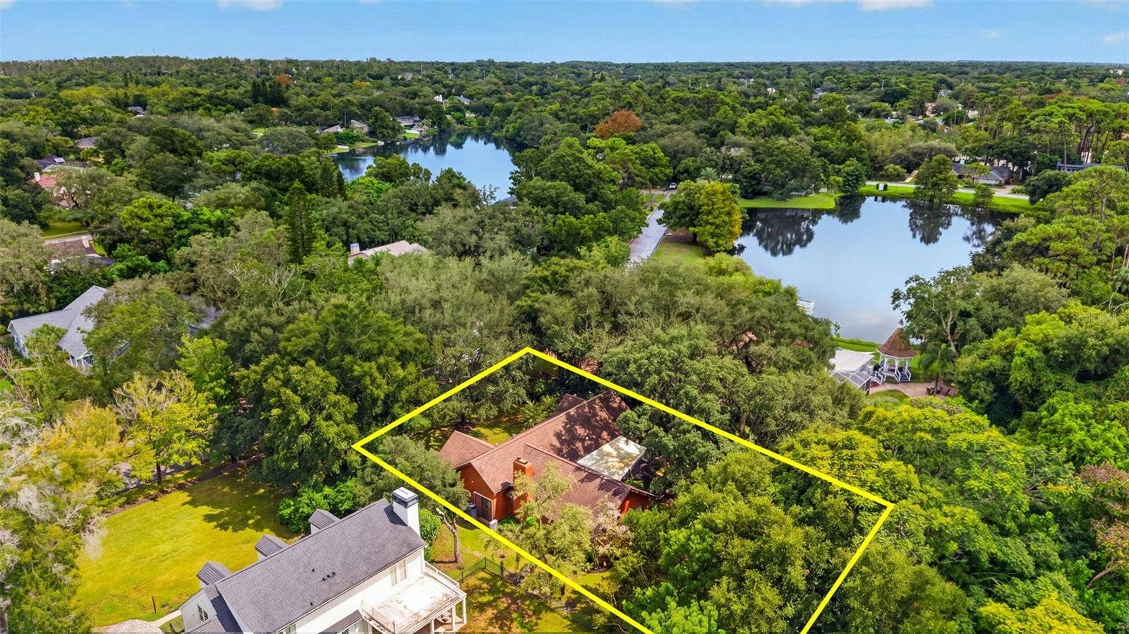 3300 MEADOW VIEW LANE, Palm Harbor, FL 34683