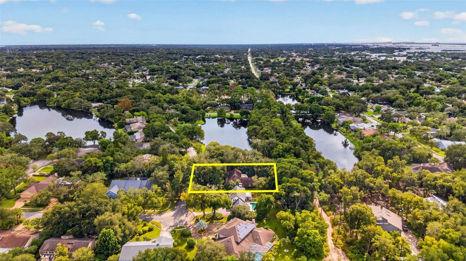 3300 MEADOW VIEW LANE, Palm Harbor, FL 34683