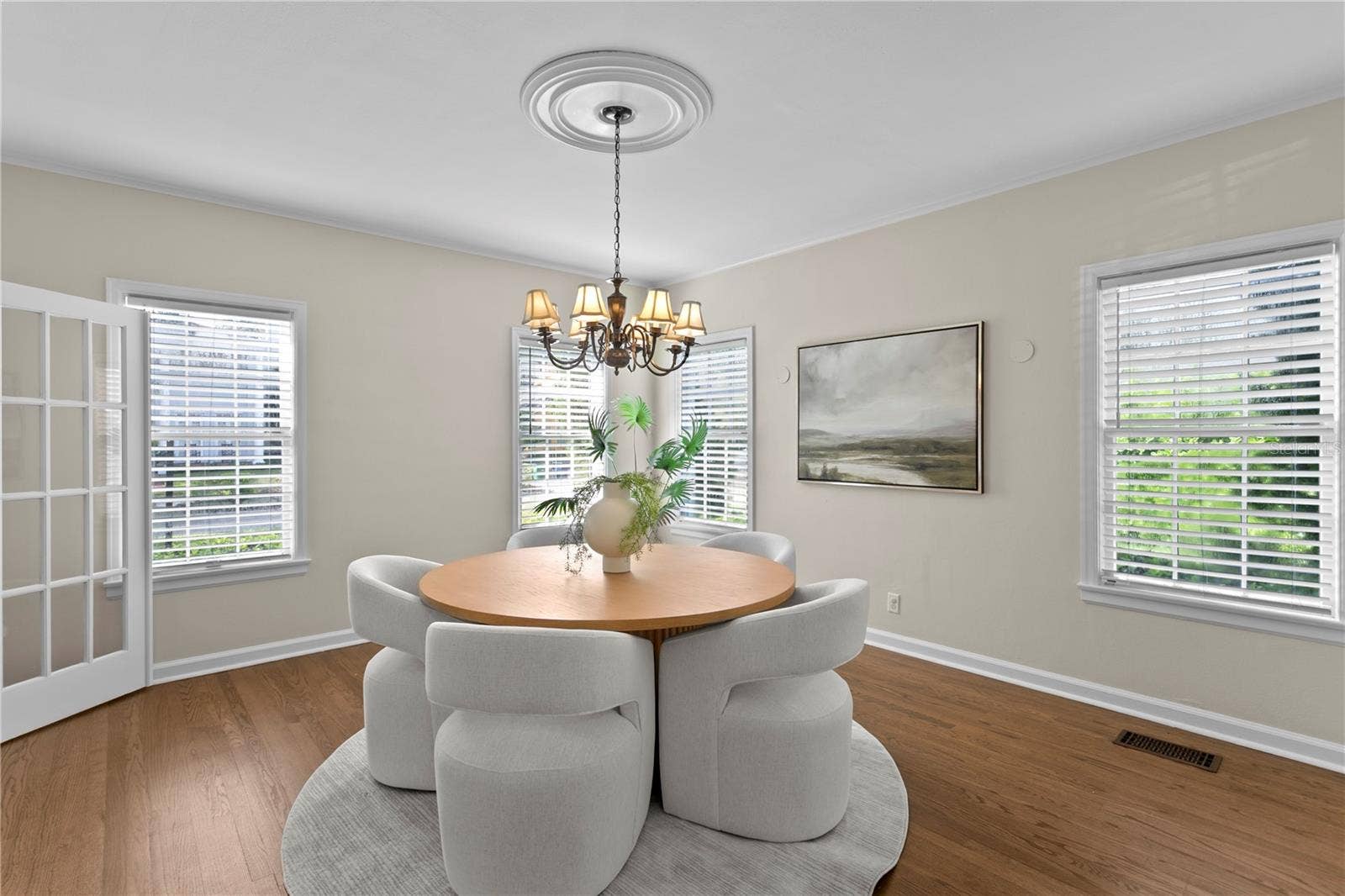 3209 W PARKLAND BOULEVARD, Tampa, FL 33609 3209 W PARKLAND BOULEVARD, Tampa, FL 33609