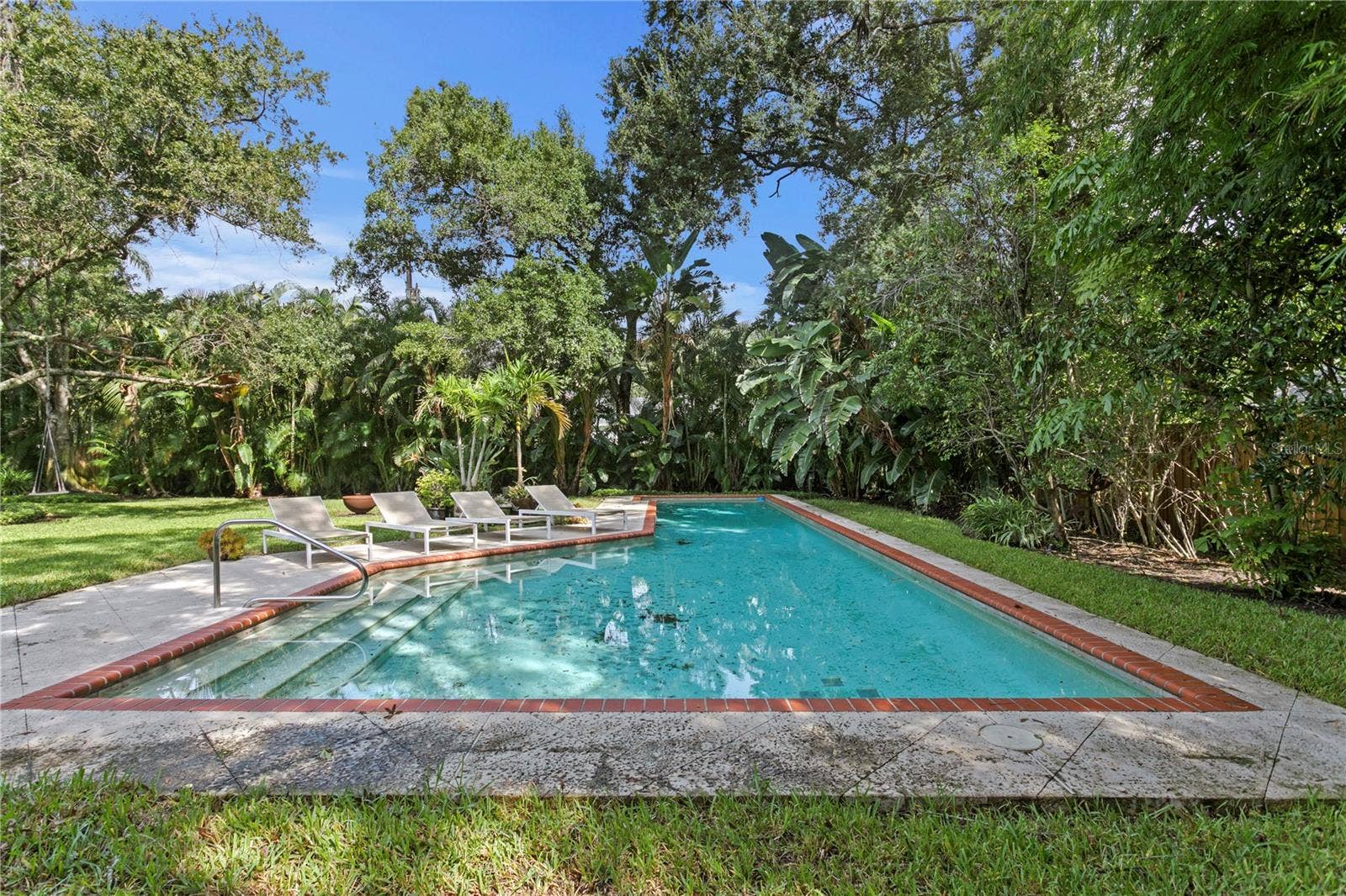 3209 W PARKLAND BOULEVARD, Tampa, FL 33609 3209 W PARKLAND BOULEVARD, Tampa, FL 33609