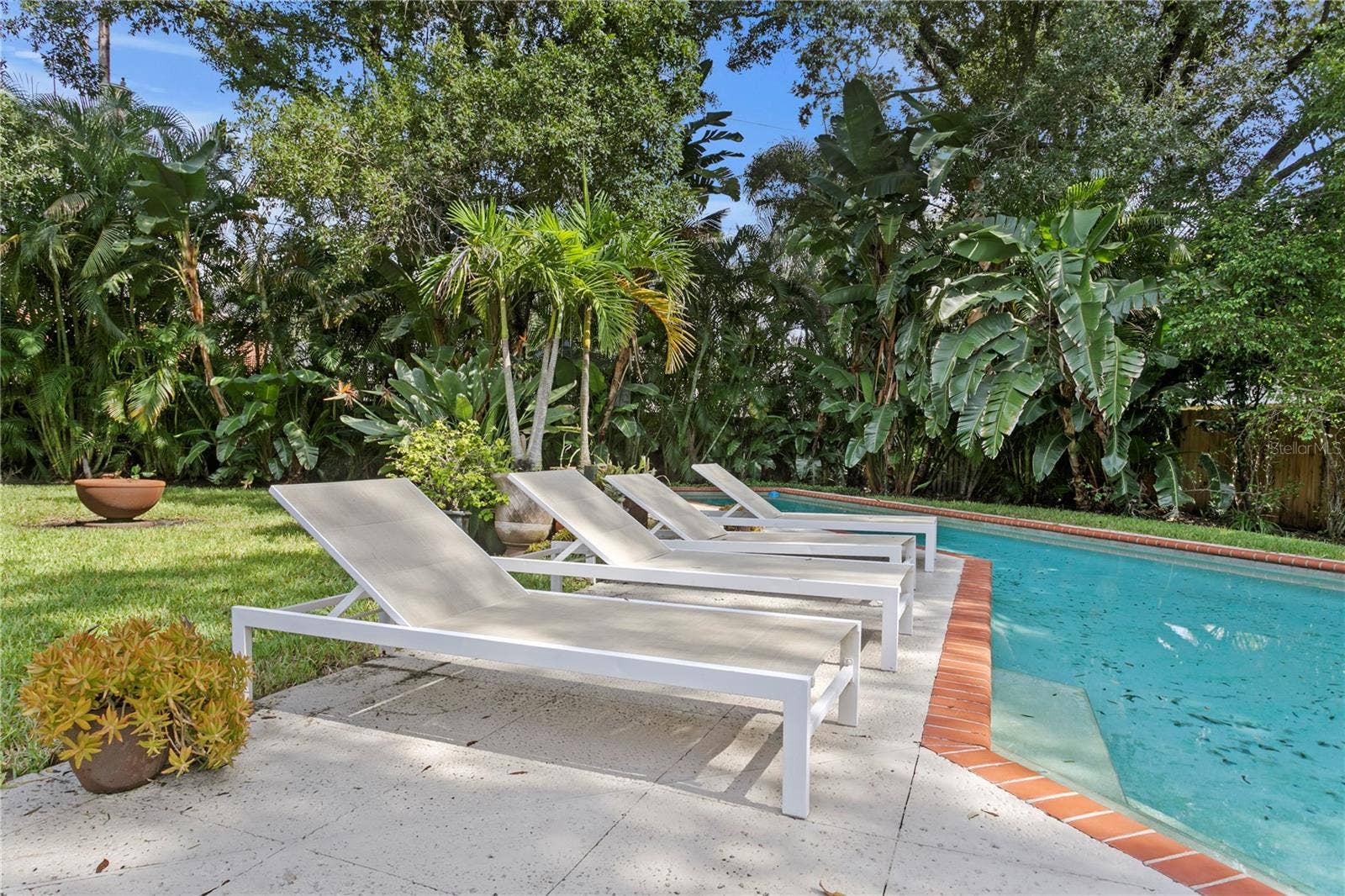 3209 W PARKLAND BOULEVARD, Tampa, FL 33609 3209 W PARKLAND BOULEVARD, Tampa, FL 33609