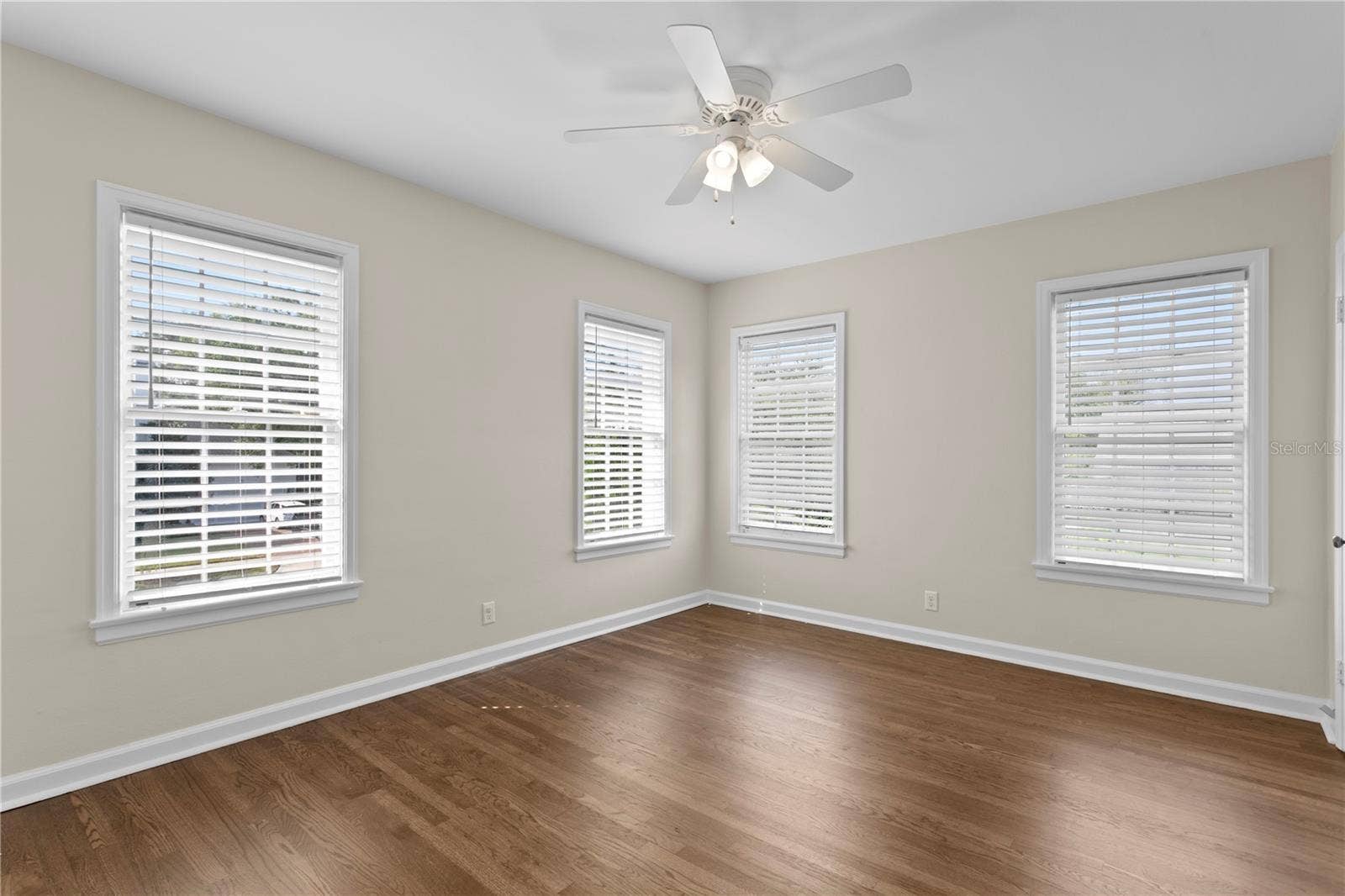 3209 W PARKLAND BOULEVARD, Tampa, FL 33609 3209 W PARKLAND BOULEVARD, Tampa, FL 33609