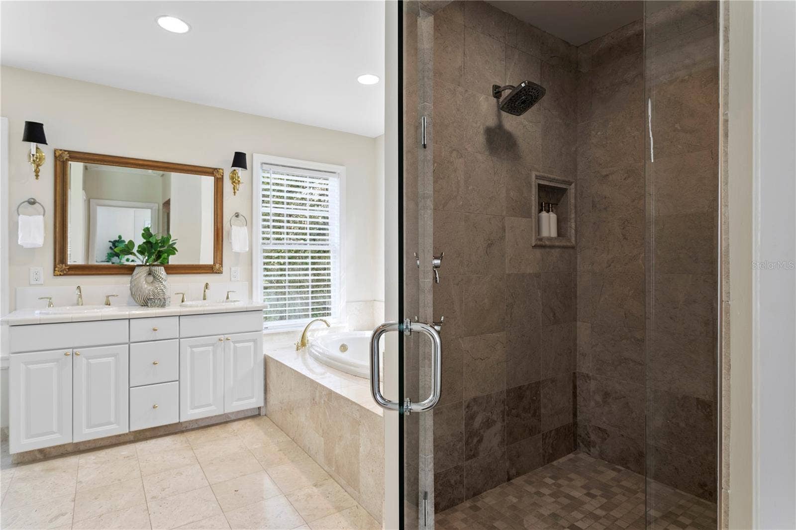 3209 W PARKLAND BOULEVARD, Tampa, FL 33609 3209 W PARKLAND BOULEVARD, Tampa, FL 33609