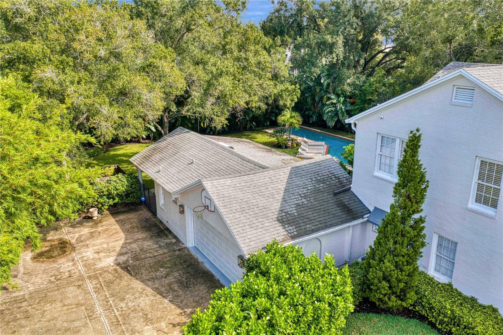 3209 W PARKLAND BOULEVARD, Tampa, FL 33609 3209 W PARKLAND BOULEVARD, Tampa, FL 33609