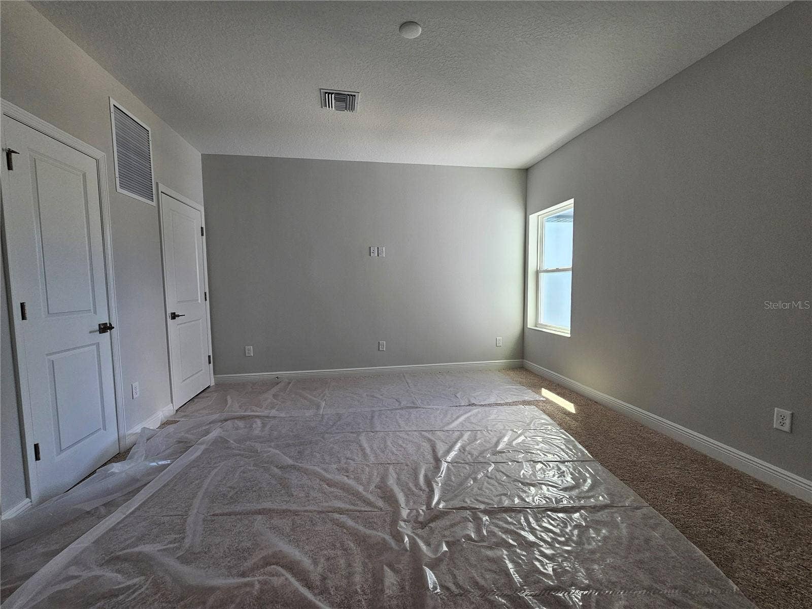 7725 93RD STREET N, Seminole, FL 33777 7725 93RD STREET N, Seminole, FL 33777