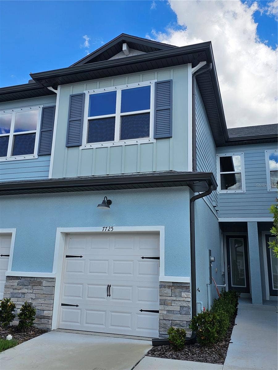 7725 93RD STREET N, Seminole, FL 33777 7725 93RD STREET N, Seminole, FL 33777