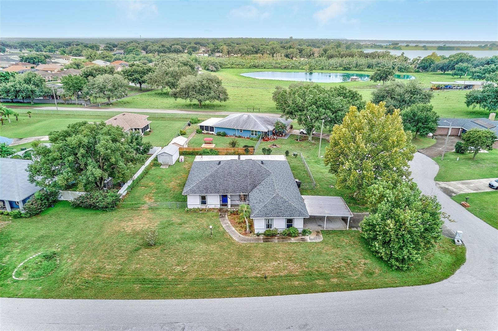 209 WHITE CLIFF BOULEVARD, Auburndale, FL 33823 209 WHITE CLIFF BOULEVARD, Auburndale, FL 33823