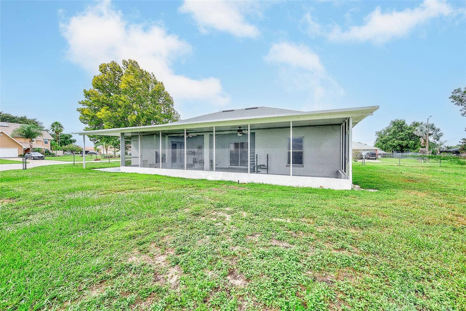 209 WHITE CLIFF BOULEVARD, Auburndale, FL 33823 209 WHITE CLIFF BOULEVARD, Auburndale, FL 33823