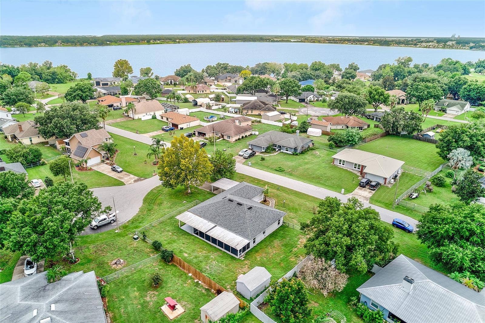 209 WHITE CLIFF BOULEVARD, Auburndale, FL 33823 209 WHITE CLIFF BOULEVARD, Auburndale, FL 33823
