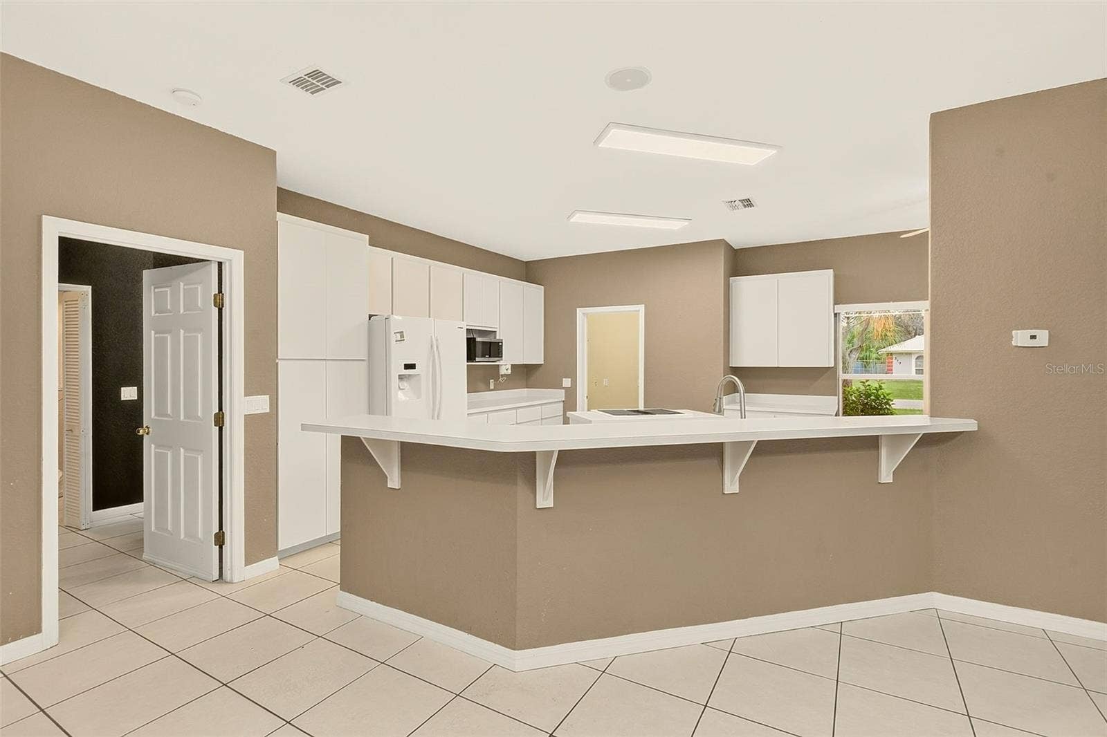 209 WHITE CLIFF BOULEVARD, Auburndale, FL 33823 209 WHITE CLIFF BOULEVARD, Auburndale, FL 33823