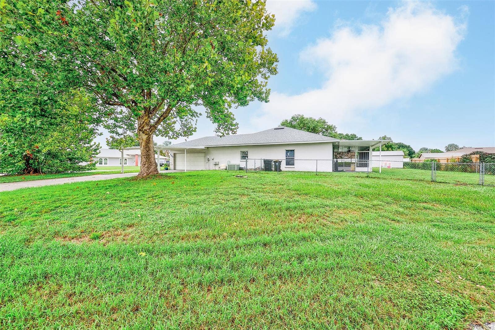 209 WHITE CLIFF BOULEVARD, Auburndale, FL 33823 209 WHITE CLIFF BOULEVARD, Auburndale, FL 33823
