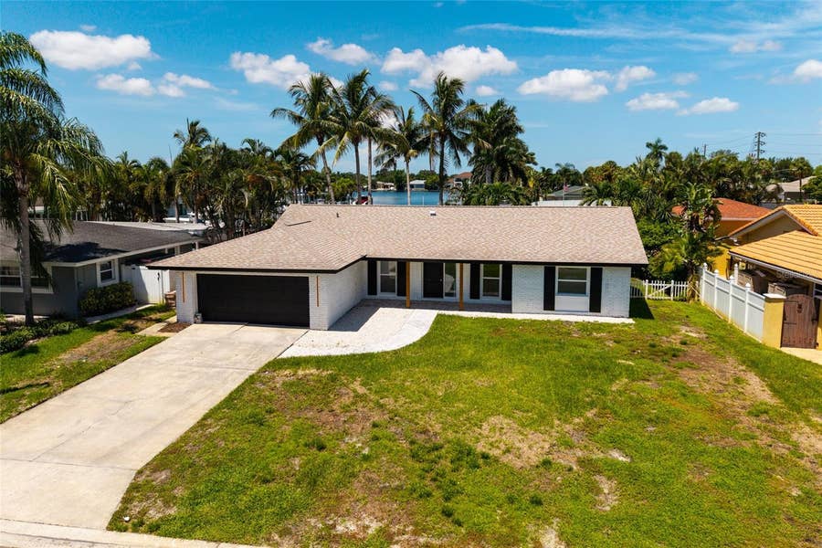 Property photo for 3960 13TH WAY NE, St Petersburg, FL