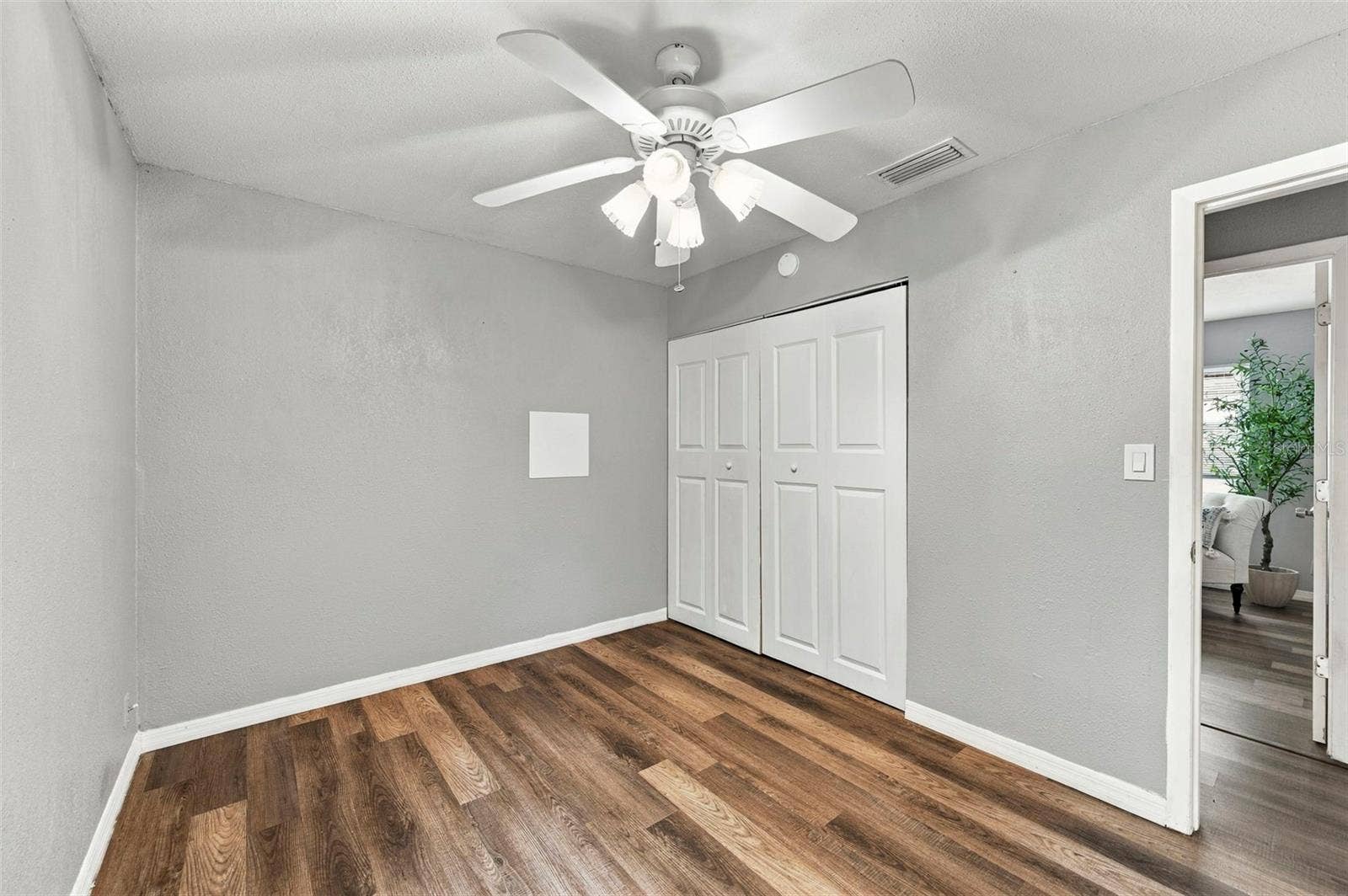 6726 12TH STREET N, St Petersburg, FL 33702