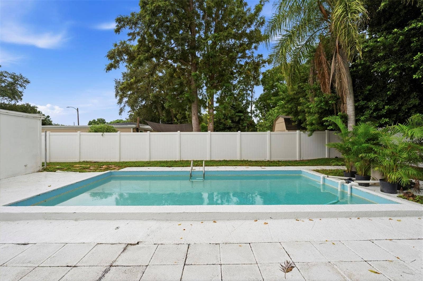 6726 12TH STREET N, St Petersburg, FL 33702