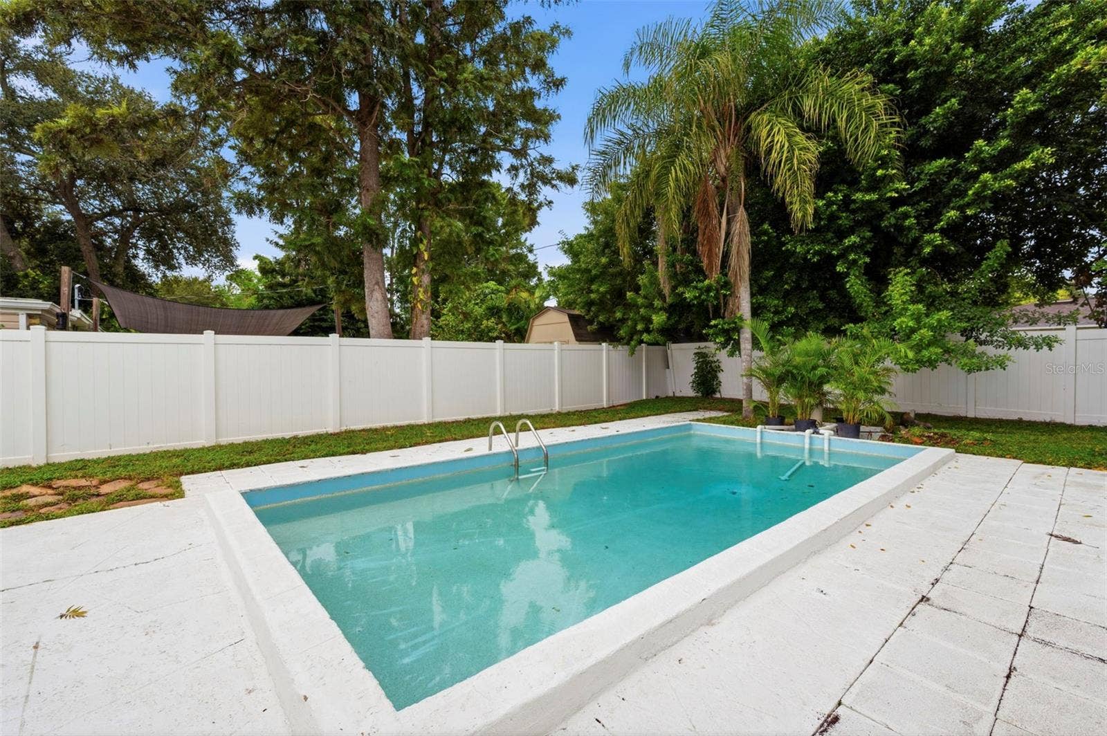 6726 12TH STREET N, St Petersburg, FL 33702