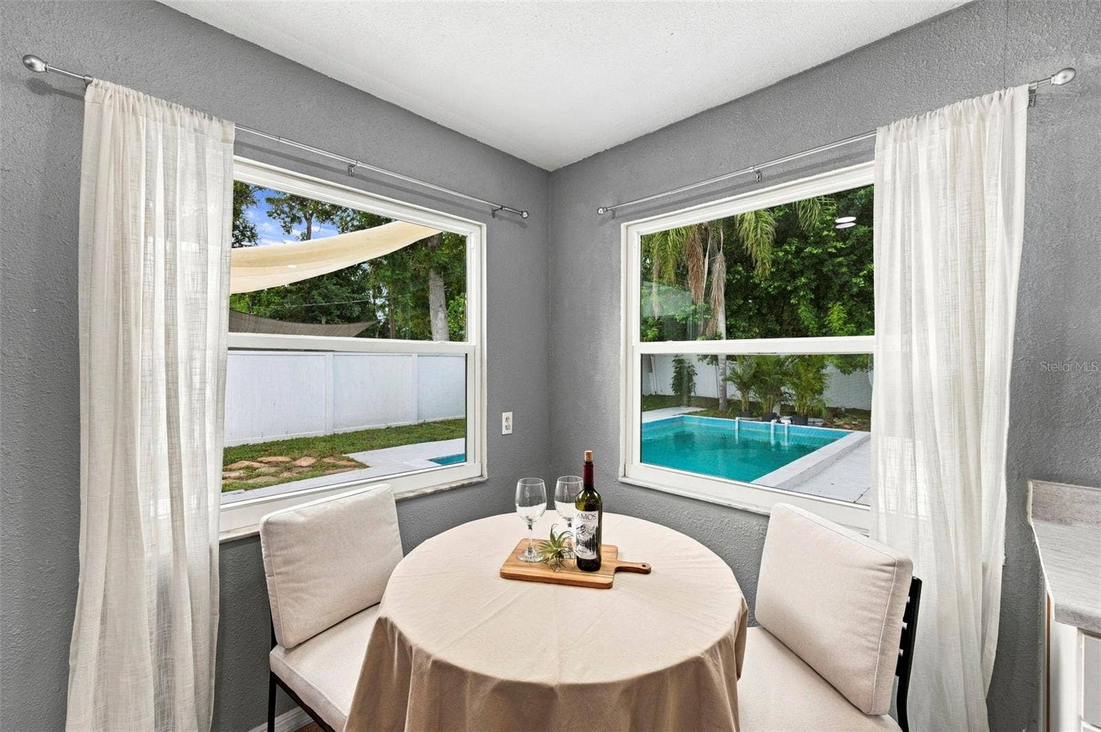 6726 12TH STREET N, St Petersburg, FL 33702