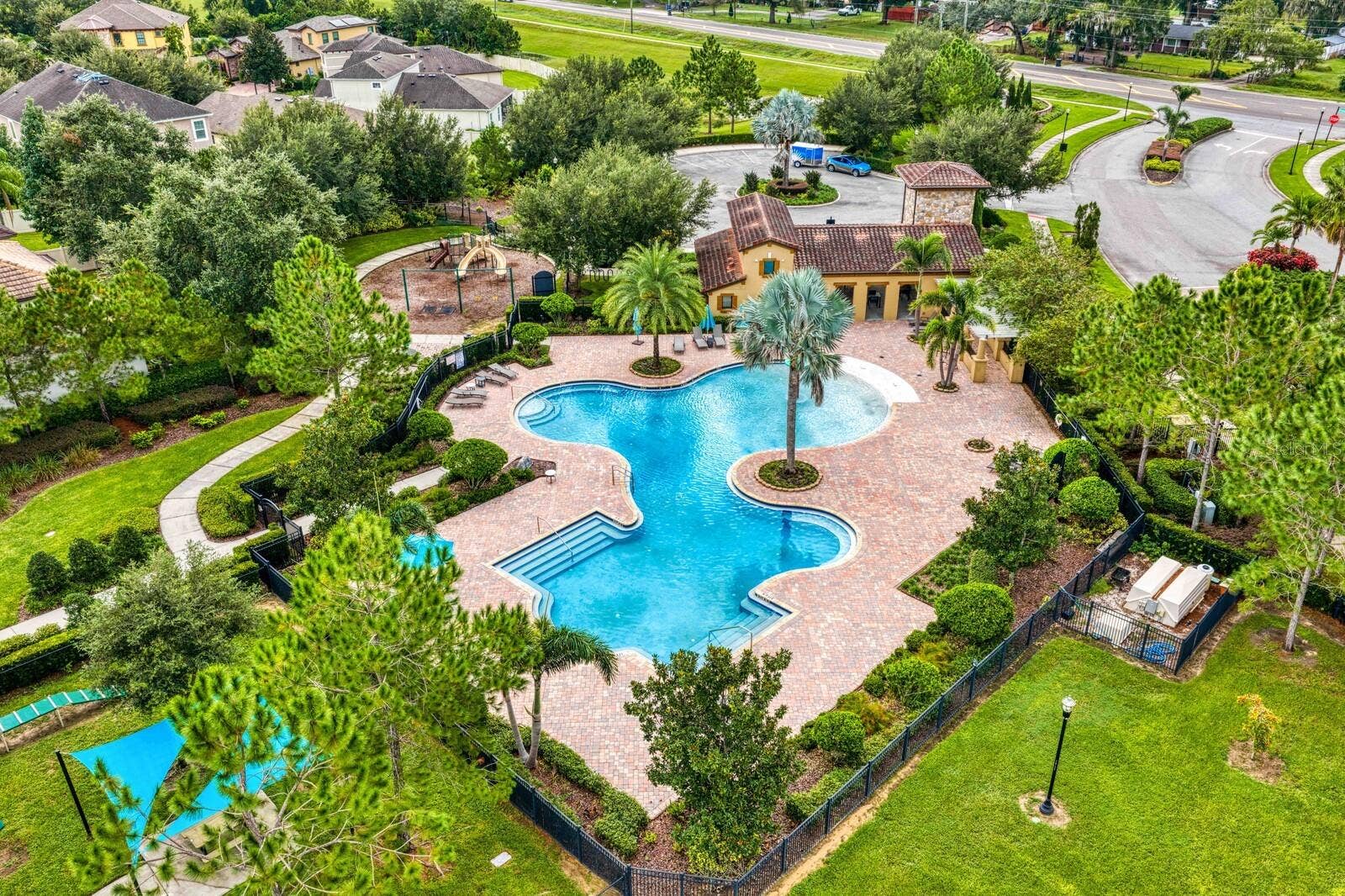 821 FLORESTA STREET, Brandon, FL 33511