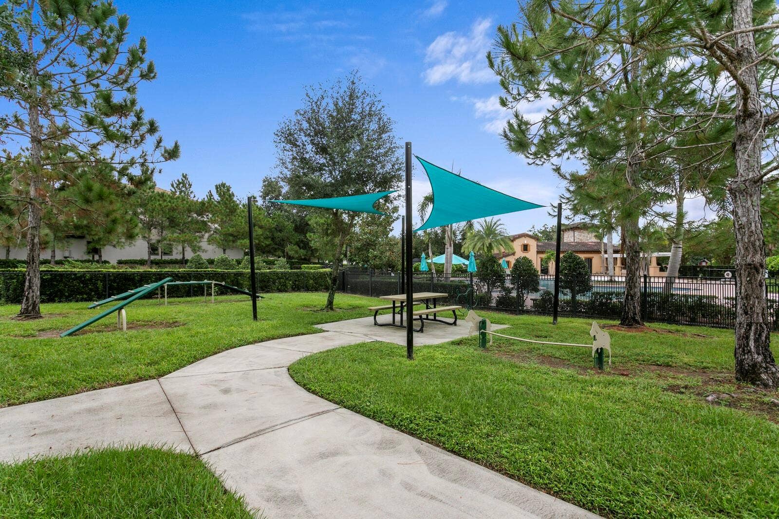 821 FLORESTA STREET, Brandon, FL 33511