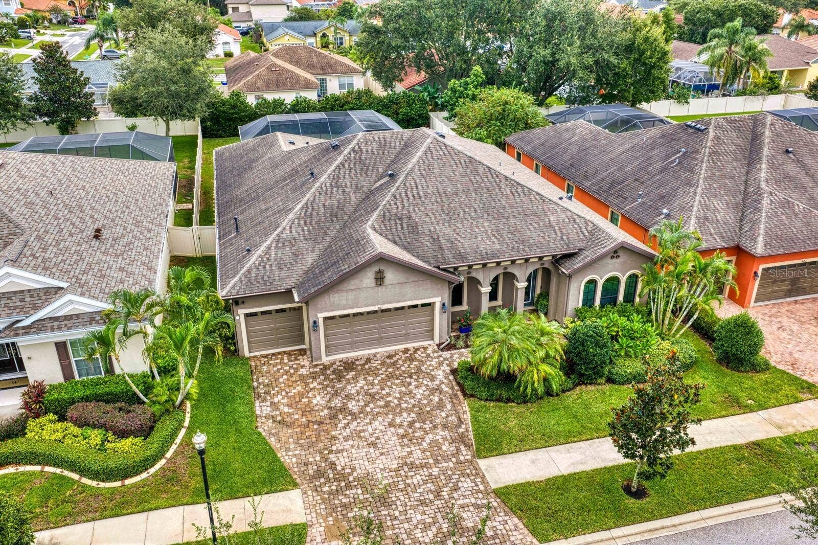 821 FLORESTA STREET, Brandon, FL 33511