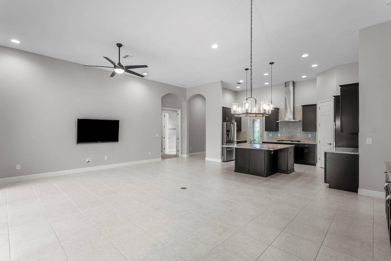 821 FLORESTA STREET, Brandon, FL 33511