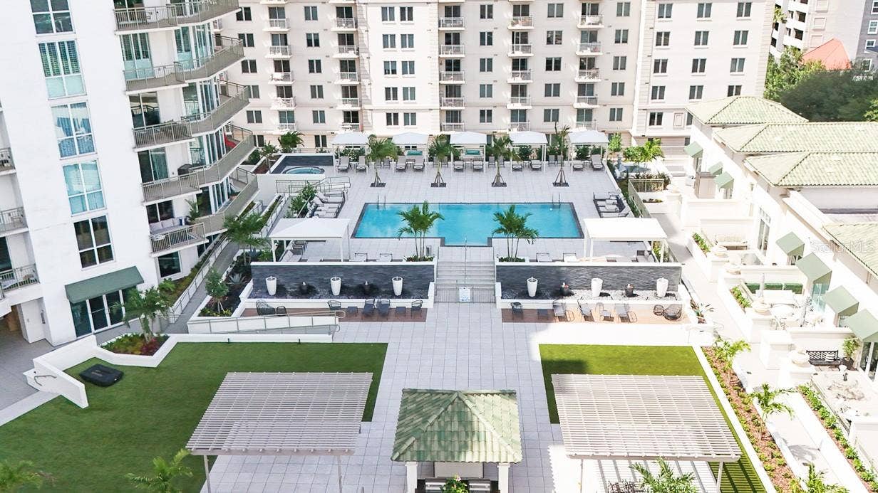 450 KNIGHTS RUN AVENUE, #1701, Tampa, FL 33602