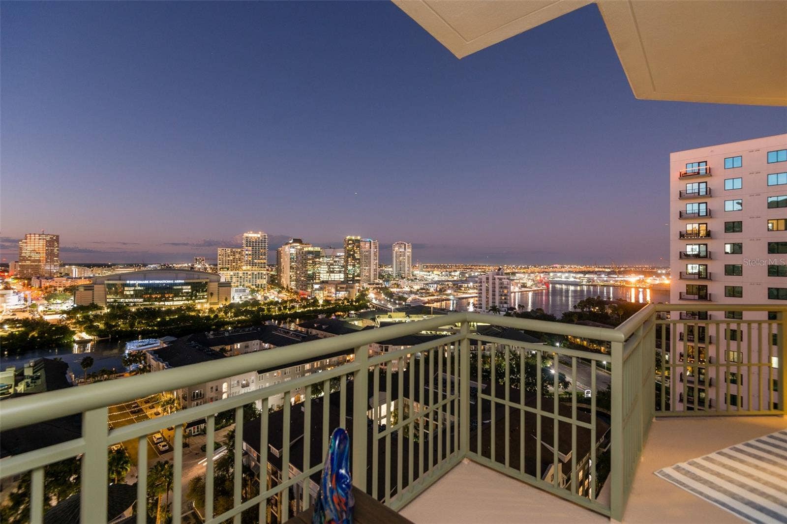 450 KNIGHTS RUN AVENUE, #1701, Tampa, FL 33602