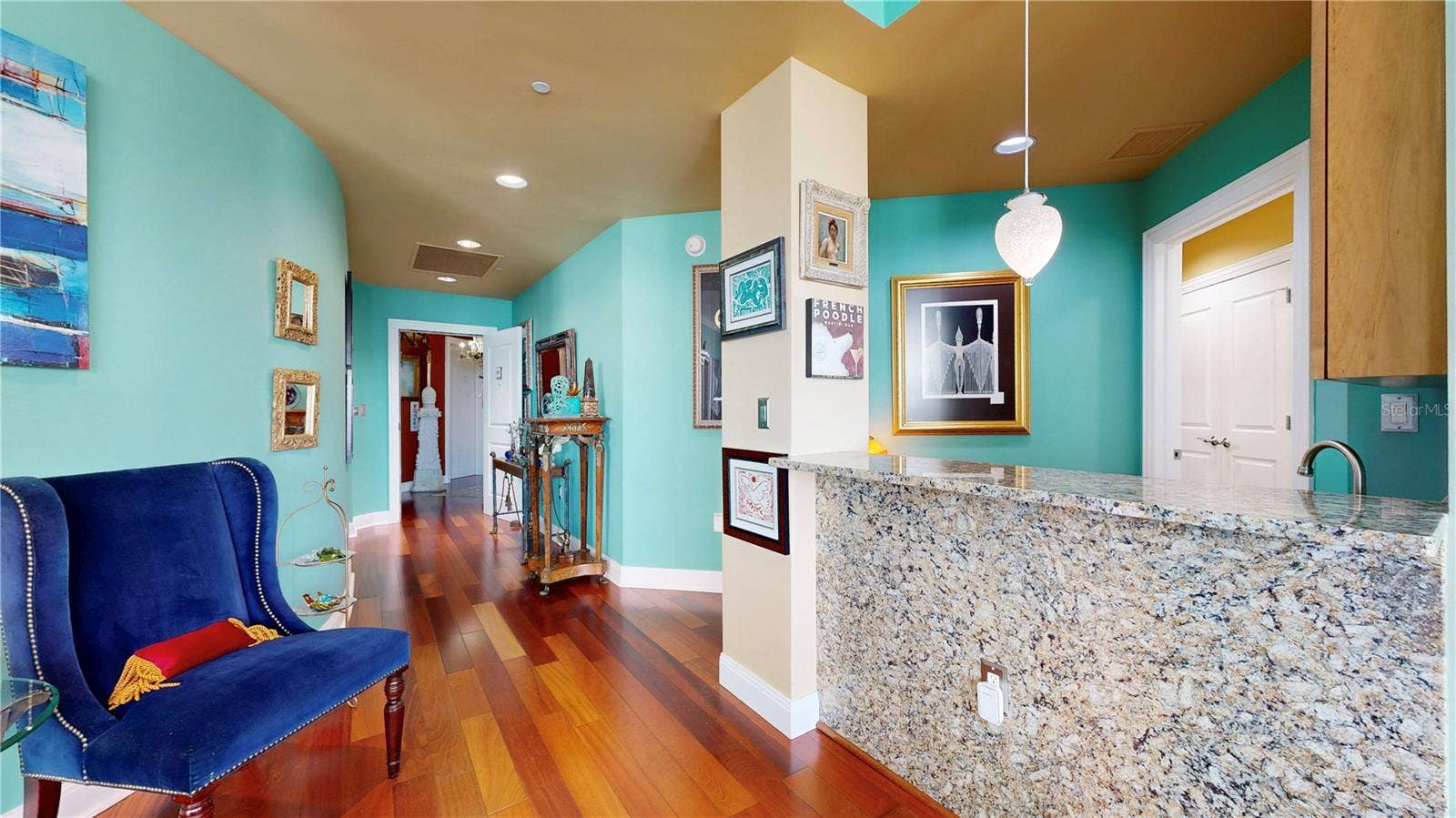450 KNIGHTS RUN AVENUE, #1701, Tampa, FL 33602