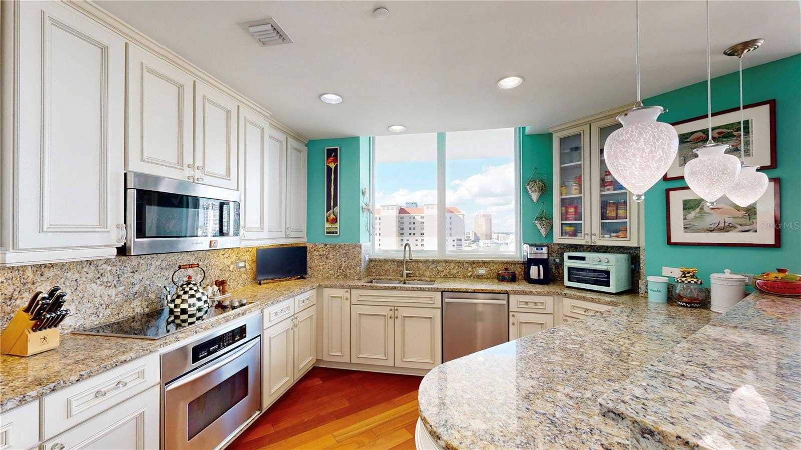 450 KNIGHTS RUN AVENUE, #1701, Tampa, FL 33602