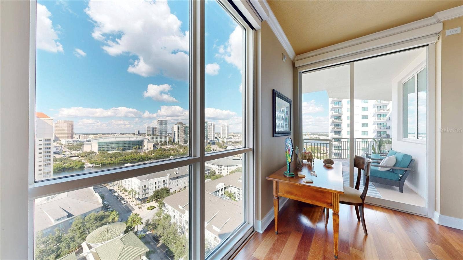 450 KNIGHTS RUN AVENUE, #1701, Tampa, FL 33602