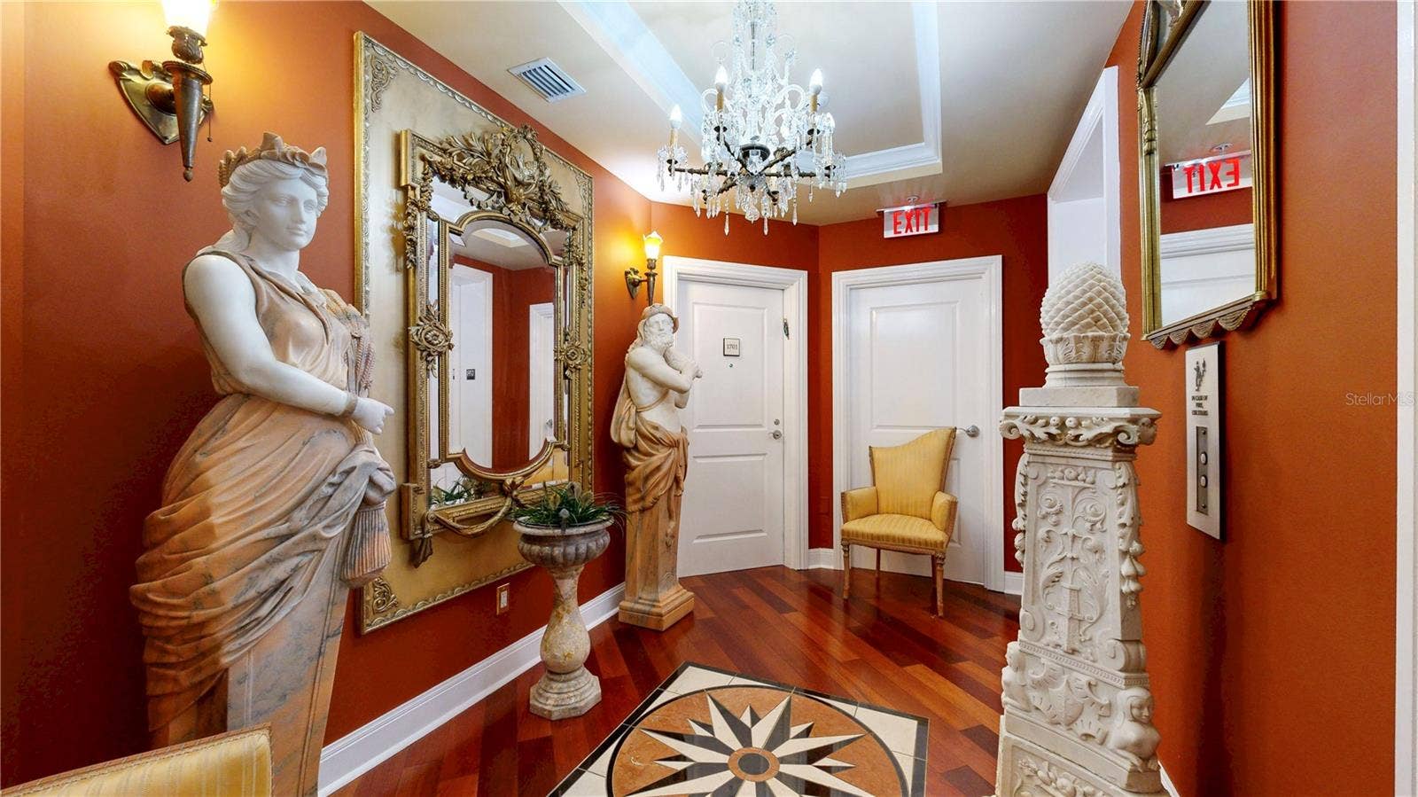 450 KNIGHTS RUN AVENUE, #1701, Tampa, FL 33602