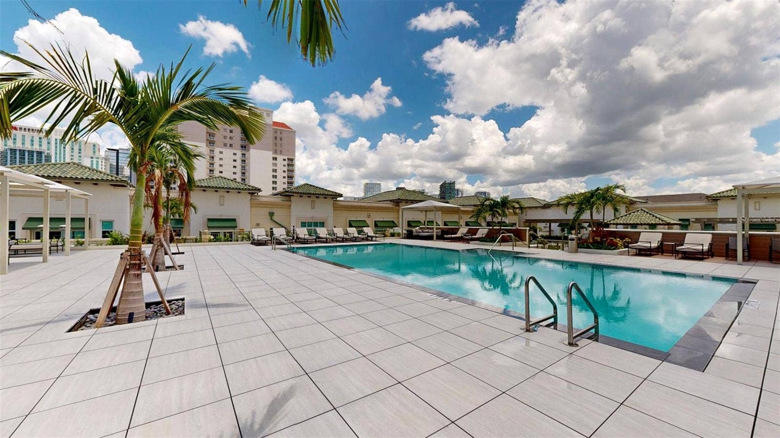450 KNIGHTS RUN AVENUE, #1701, Tampa, FL 33602