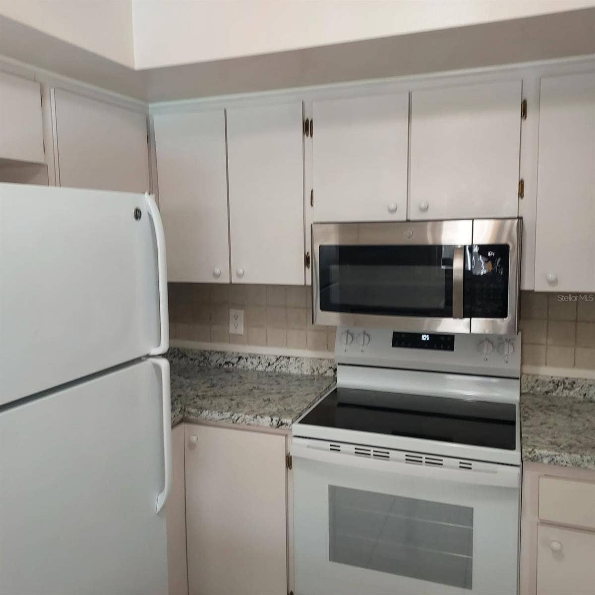 5205 DUBLIN PLACE, Tampa, FL 33624 5205 DUBLIN PLACE, Tampa, FL 33624