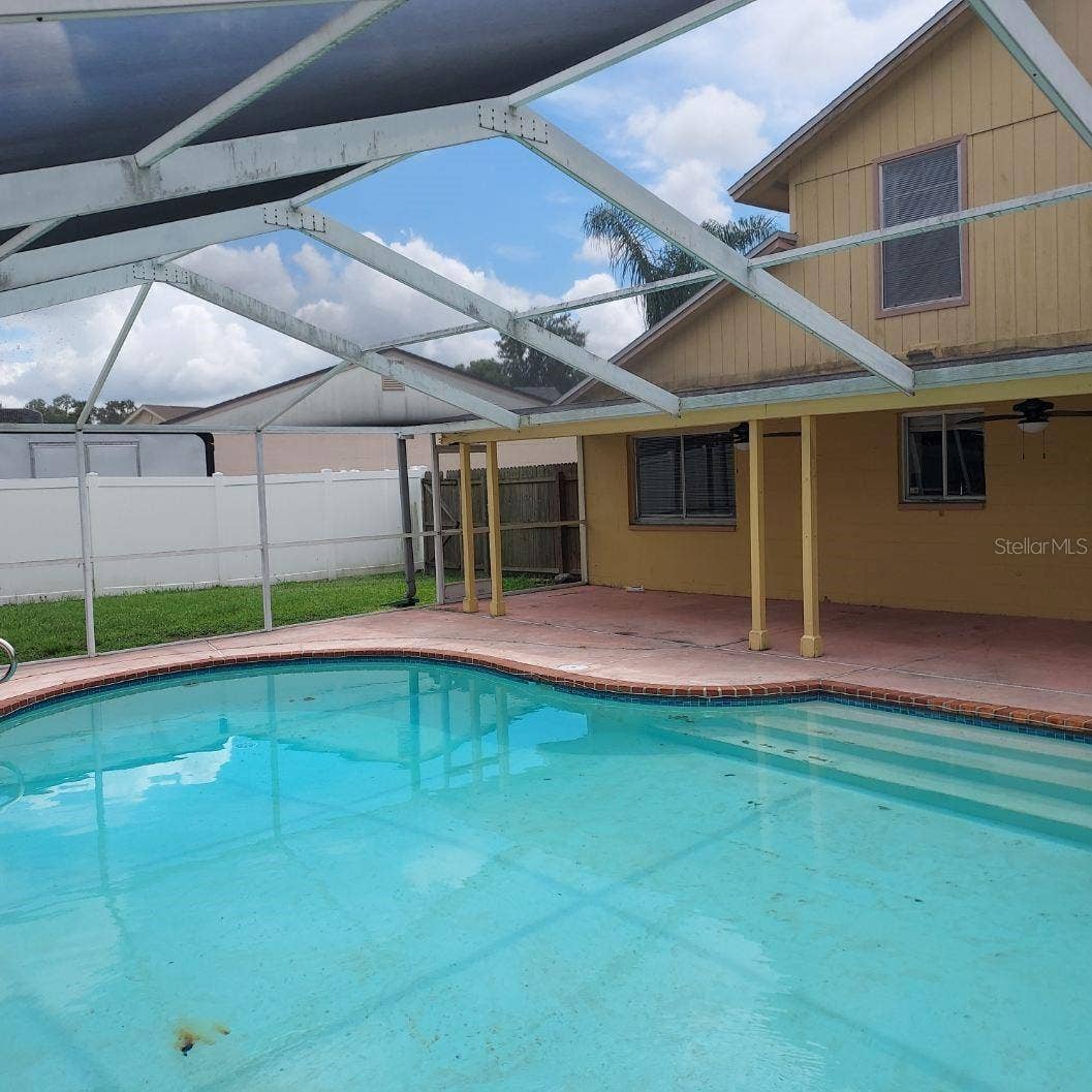 5205 DUBLIN PLACE, Tampa, FL 33624 5205 DUBLIN PLACE, Tampa, FL 33624