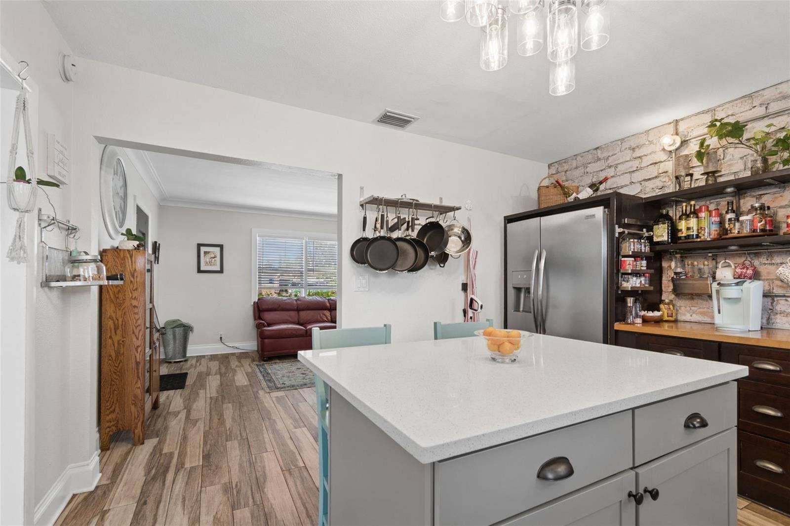 3531 29TH AVENUE N, St Petersburg, FL 33713 3531 29TH AVENUE N, St Petersburg, FL 33713