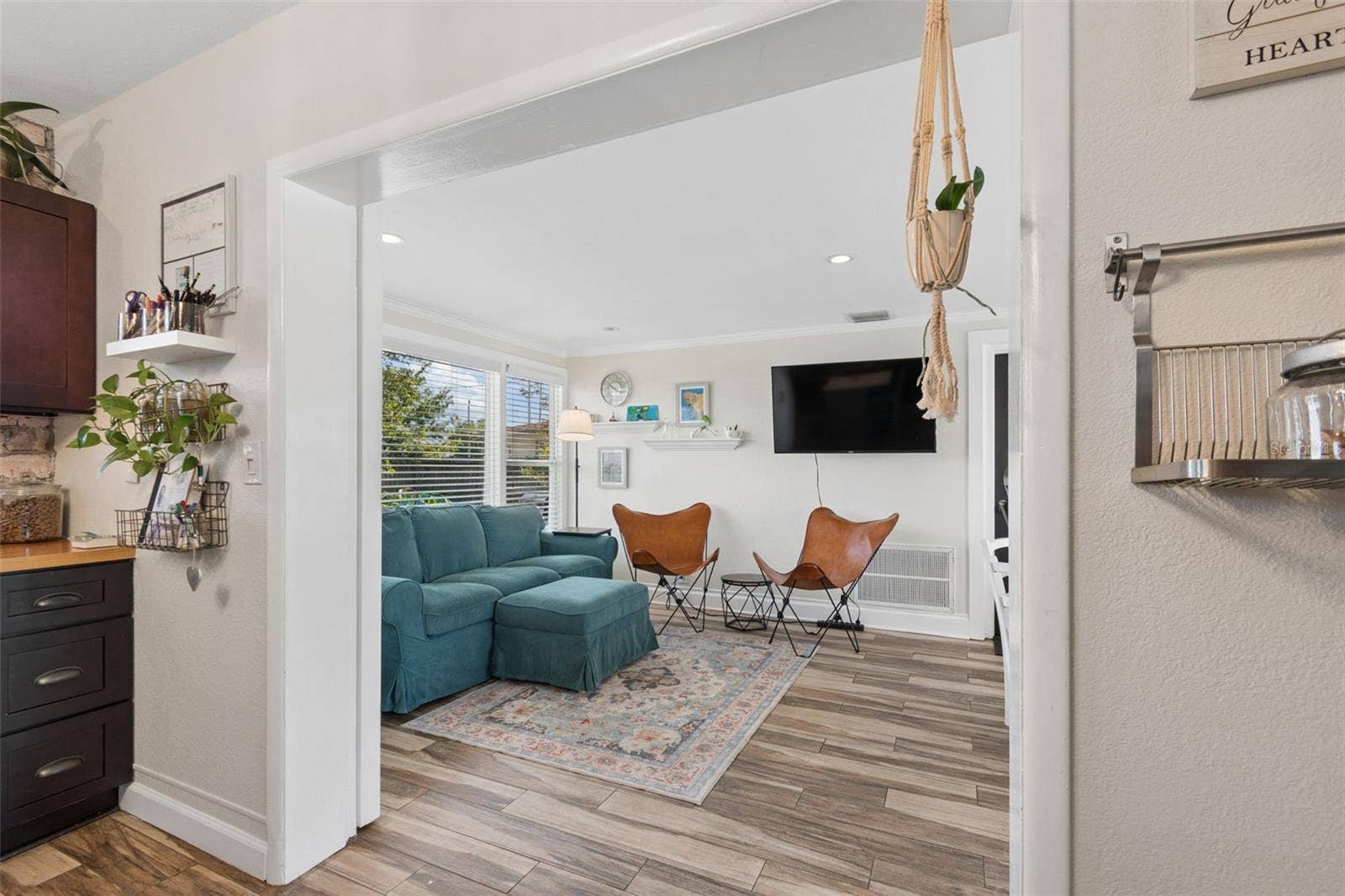 3531 29TH AVENUE N, St Petersburg, FL 33713 3531 29TH AVENUE N, St Petersburg, FL 33713