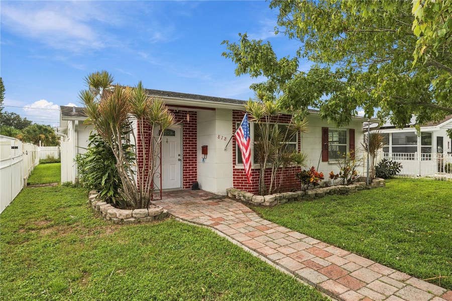 Property photo for 818 90TH AVENUE N, St Petersburg, FL