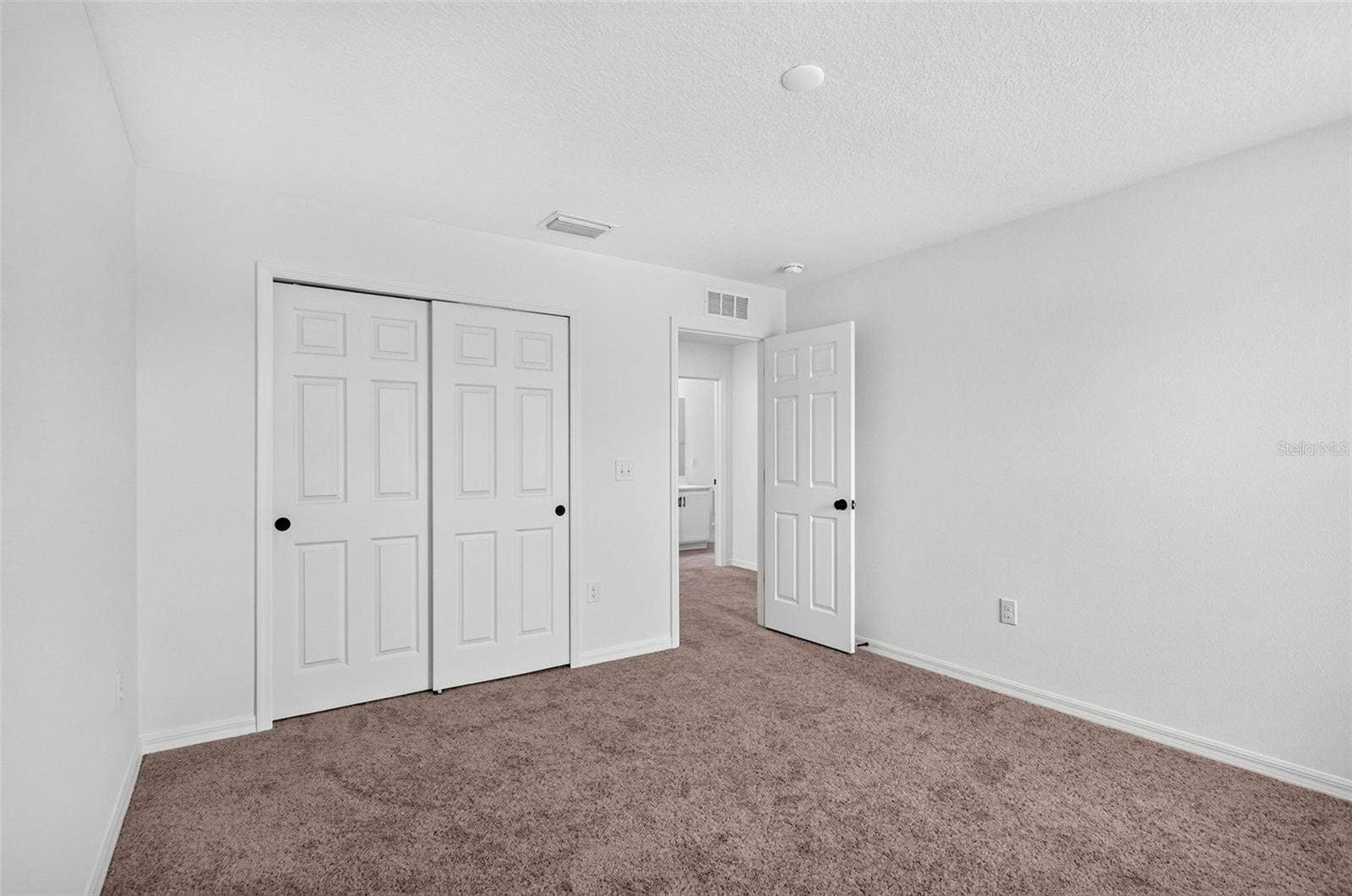 6384 BURNING OPAL BEND, Land O Lakes, FL 34638 6384 BURNING OPAL BEND, Land O Lakes, FL 34638